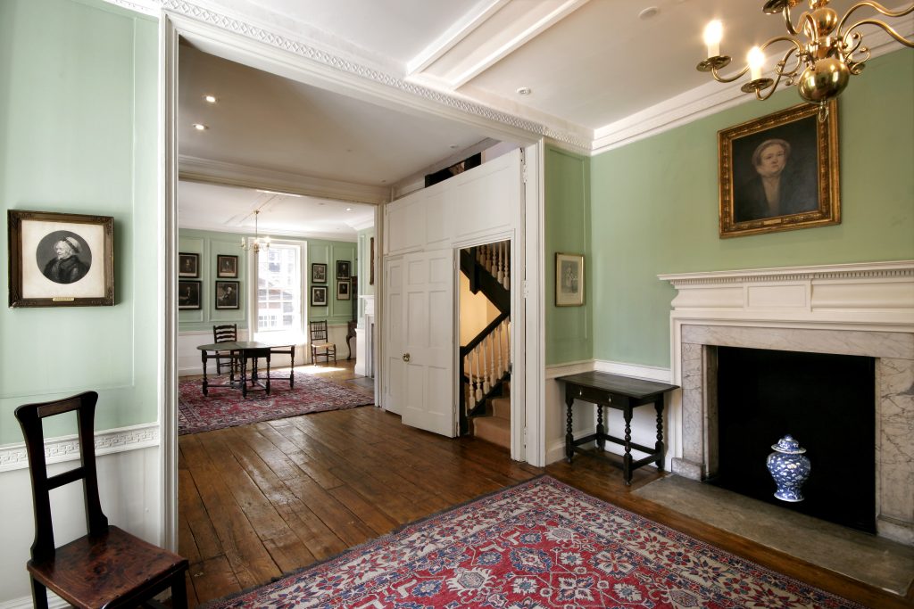 Dr Johnson's House Withdrawing Room